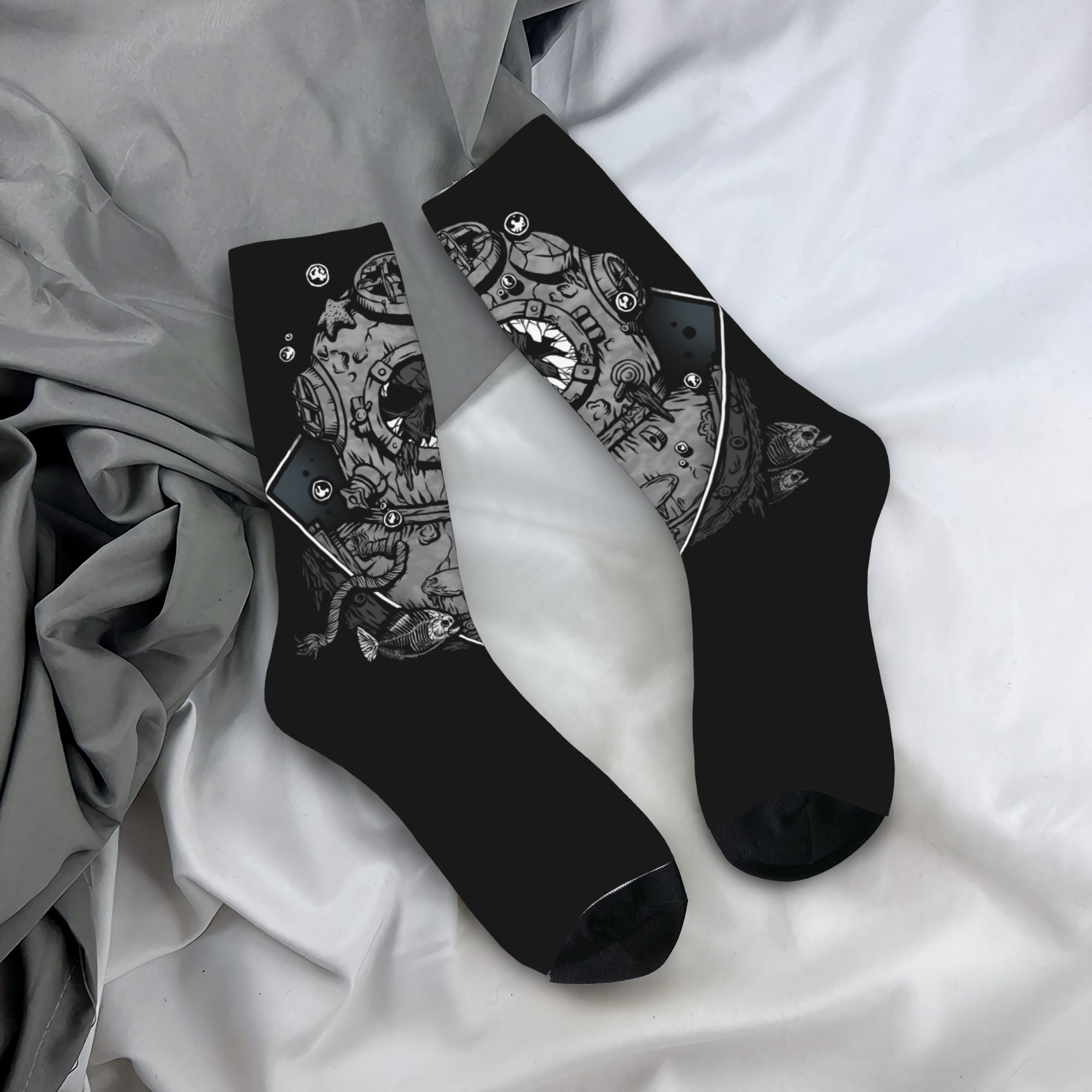 Custom Funny Mens Scuba Diving - Dress Sock Men 评论和价格